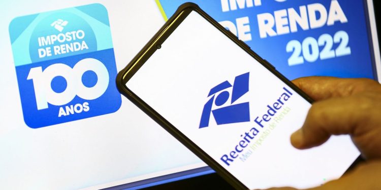 Receita abre consulta a lote de restituição do Imposto de Renda