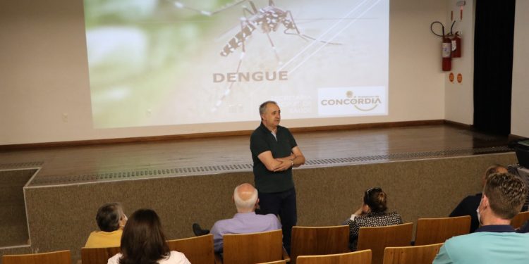 Entidades são convocadas para mutirão contra a dengue do próximo dia 30
