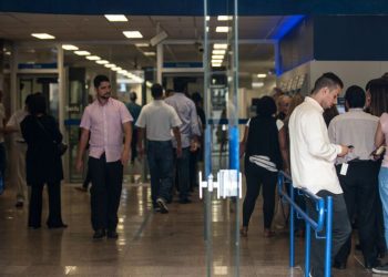 Agências bancárias fecham as portas nos feriados