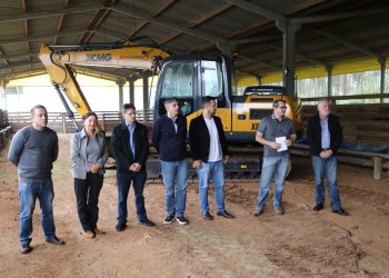 Entregues implementos para mais duas Associações de Agricultores