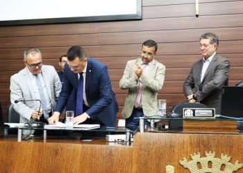 Florianópolis: Ed Pereira renuncia e Jeferson Backer assume cadeira na Câmara