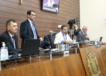 Lei de Diretrizes Orçamentárias para 2023 é aprovada em Florianópolis