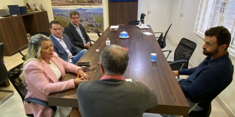 Smart Cities: investidores apresentam projeto de bairro inteligente em Tijucas