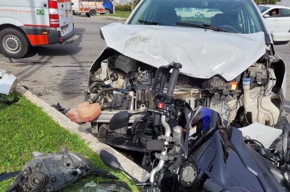 Acidentes na Beira-Mar Norte e no Ingleses deixam motociclistas  feridos nesta sexta (15)