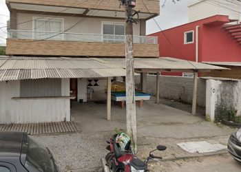 Dois homens são mortos a tiros dentro de um bar no bairro Ingleses