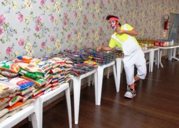 São José: Prefeitura vai doar uma tonelada de alimentos arrecadados por circo
