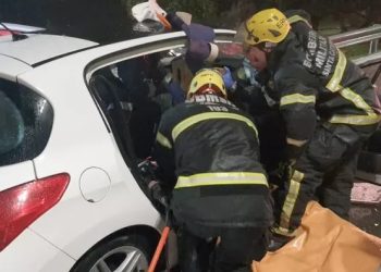 Quatro pessoas morrem em acidente no começo da Via Expressa da BR-282 em Florianópolis