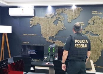 Polícia Federal promove operação contra golpe das criptomoedas