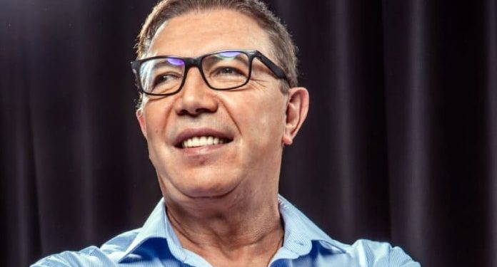 Prefeito de São José sanciona lei para combater roubo, furto e receptação de fios