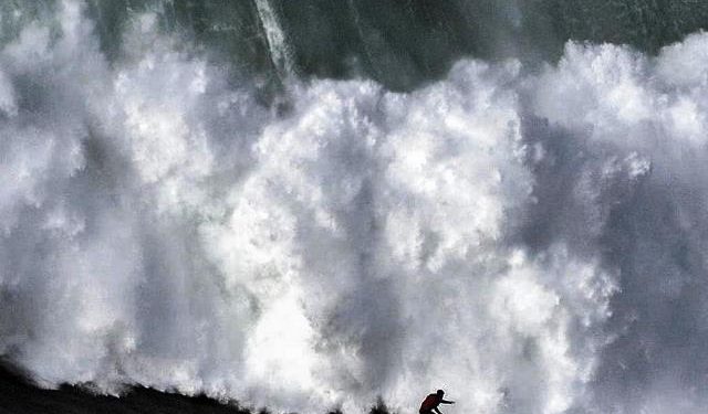 Surfista de ondas gigantes, Marcelo, Luna desembarca em Florianópolis