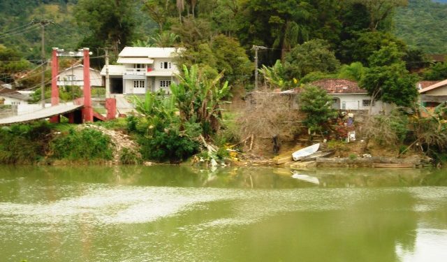 Jovem que estava desaparecido em Palhoça é encontrado morto no rio Cubatão