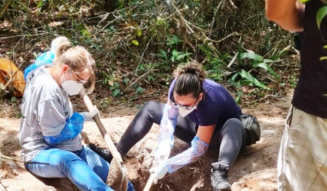 Corpo encontrado na Lagoa do Peri pode ser de mulher que sumiu na Armação