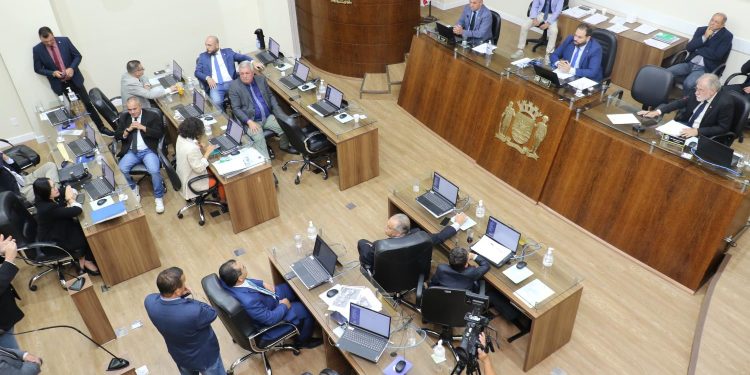 Justiça suspende segunda votação do Plano Diretor de Florianópolis