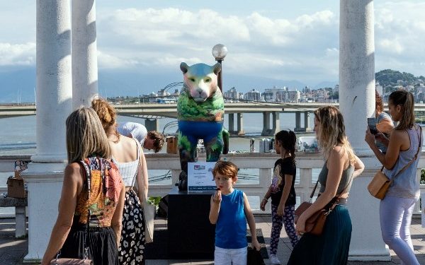Capital recebe pela 1ª vez a Jaguar Parade, exposição de esculturas customizadas