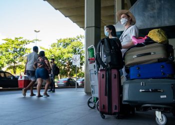 Polícia procura por falso Uber que cobrava valores abusivos de turistas