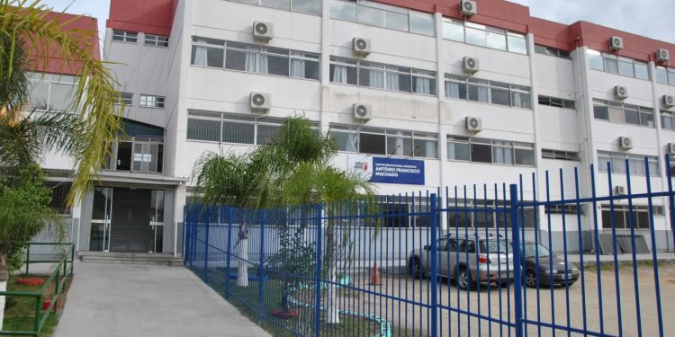 São José terá vigilantes e detector de metal em todas as escolas municipais