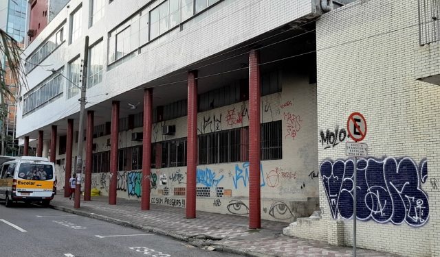 Clube Doze de Agosto será abrigo para idosos e crianças