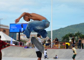 Inauguração da nova pista de skate da Trindade reúne atletas de todas as idades