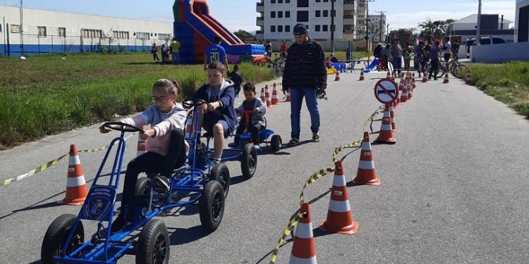 Guarda Municipal de Palhoça faz aniversário com evento na Pedra Branca