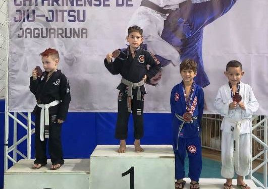 Prodígio do Jiu-jitsu, Benja Franzé representa SC e coleciona medalhas aos 7 anos