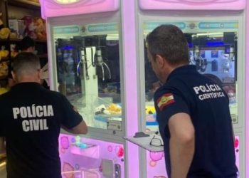 Polícia investiga golpe das máquinas de bichos de pelúcia 