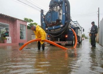 Florianópolis contabiliza os estragos causados pela chuva