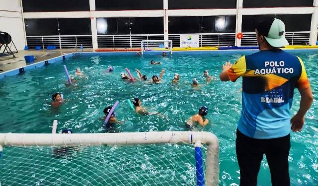 Florianópolis sedia Festival de Polo Aquático sub-13 na Escola da Marinha