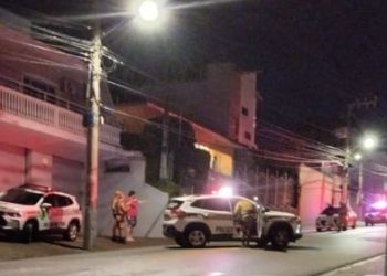 Criminoso é baleado ao tentar assaltar PM à paisana na Capital 