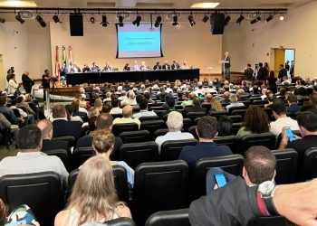 Fetrancesc aponta BR-101 “caótica” e prejuízo de meio bilhão por ano
