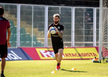 Figueirense: Thiago Gonçalves busca recuperação antes da estreia na Série C