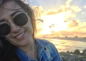 Pai e filho são presos suspeitos da morte de mulher enterrada na cozinha