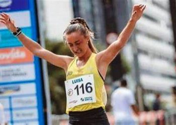Campeã da meia maratona de Florianópolis está em estado grave no hospital
