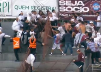 Justiça quer que FCF proiba torcedores de Figueirense e Chape de entrar nos estádios