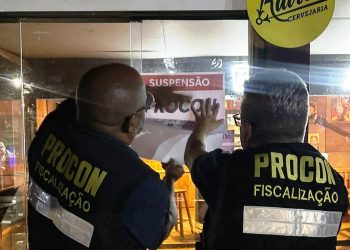 Vizinhos reclamam de barulho e Procon interdita bar em Florianópolis