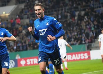 Manezinho Arthur Chaves marca 1º gol pelo Hoffenheim na Copa da Alemanha