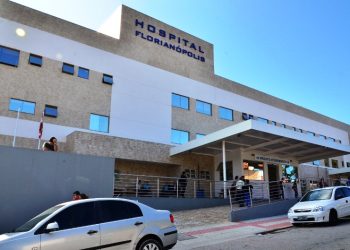 Golpistas se passam por médicos para pedir dinheiro a família de pacientes