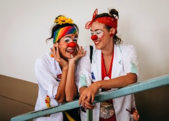 (A)Gentes do Riso encerram temporada da alegria no Hospital Infantil