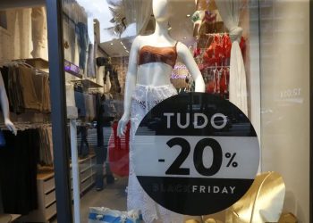Com promoções atrativas, Black Friday movimenta a economia em SC