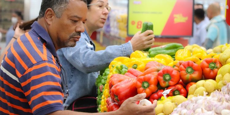 Inflação de Florianópolis fecha 2024 entre os 3 maiores índices nas capitais
