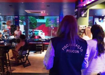 Procon SC fiscaliza preços abusivos em restaurantes de Florianópolis