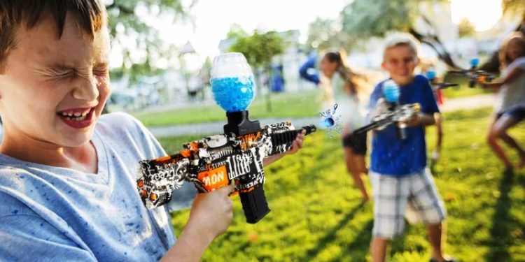 Armas de gel causam preocupação e geram alerta em Florianópolis