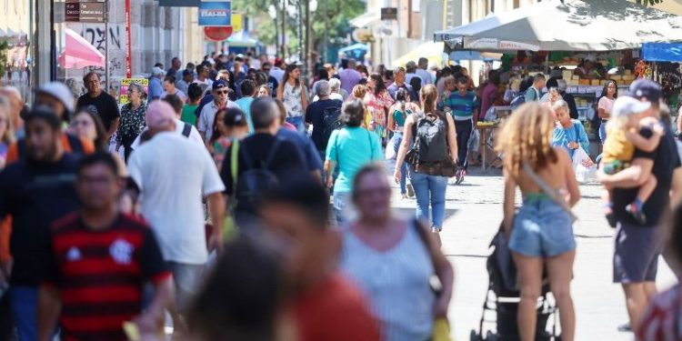 Comércio de SC cresce 8,3% em janeiro com melhor resultado em seis anos