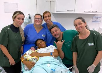 Nascimento inusitado: bebê nasce na UPA de São José em parto emocionante
