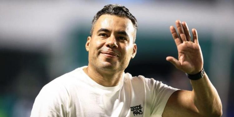 Avaí anuncia Jair Ventura como treinador para a série B do Brasileiro
