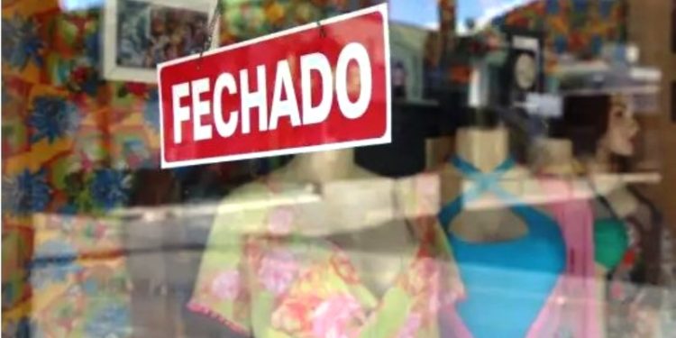 Florianópolis: lojistas rejeitam criação de novo feriado em novembro