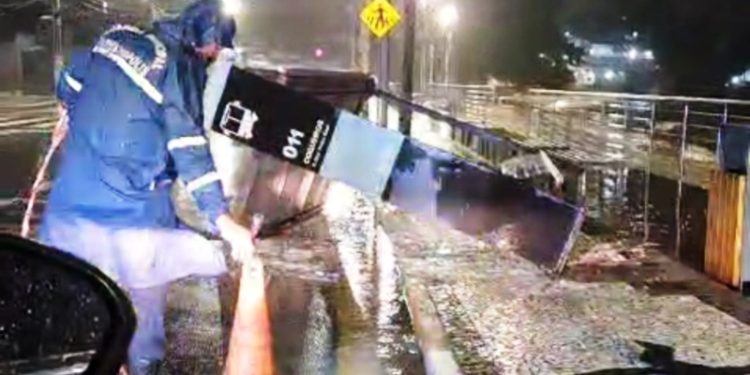 Temporal surpeende meteorologia e também atinge região de Florianópolis