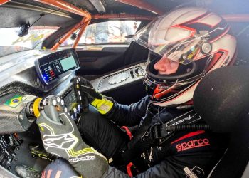 Piloto catarinense estreia na Stock Car após correr em Interlagos