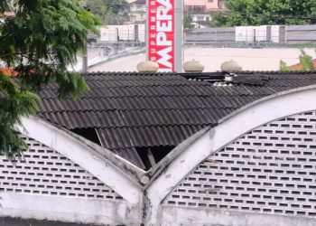 Abandonado, prédio da antiga Rodoviária atrai pessoas em situação de rua