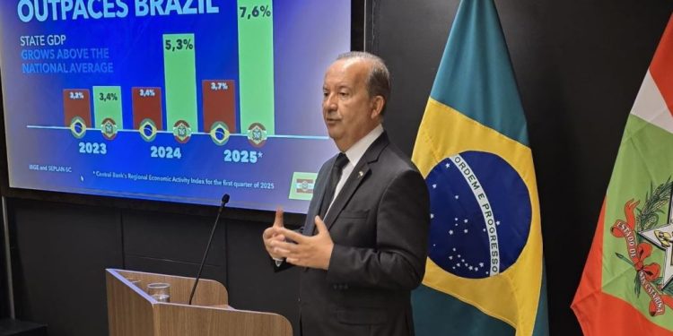 Em Tóquio, Jorginho apresenta SC a investidores para abrir comércio de carne bovina