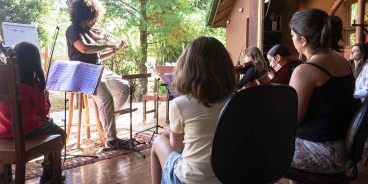 Guarda do Embaú recebe Festival da Primavera com oficinas gratuitas